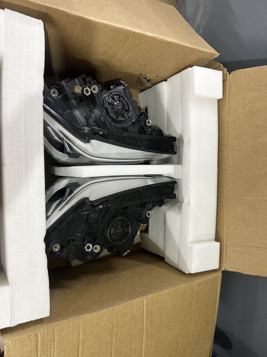 Фари Європа Bmw g30 g31 Led Adaptive