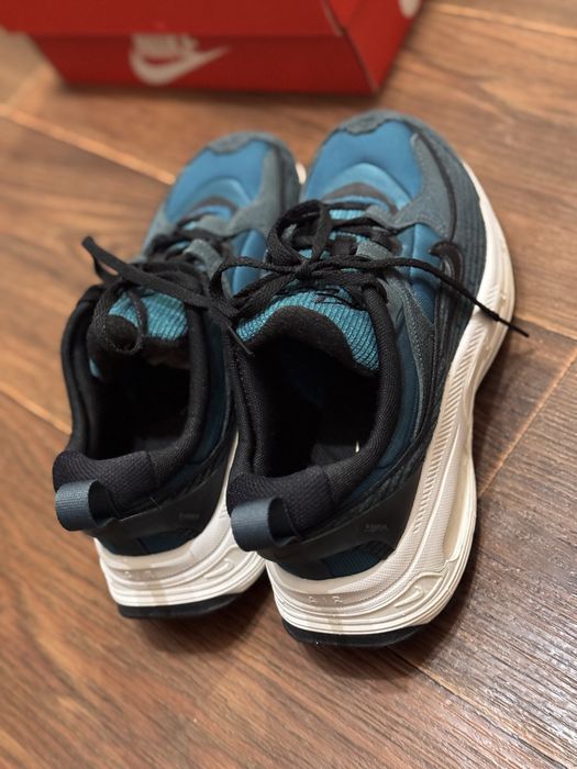 Nike Air Max Bliss 36,5 23,5 см