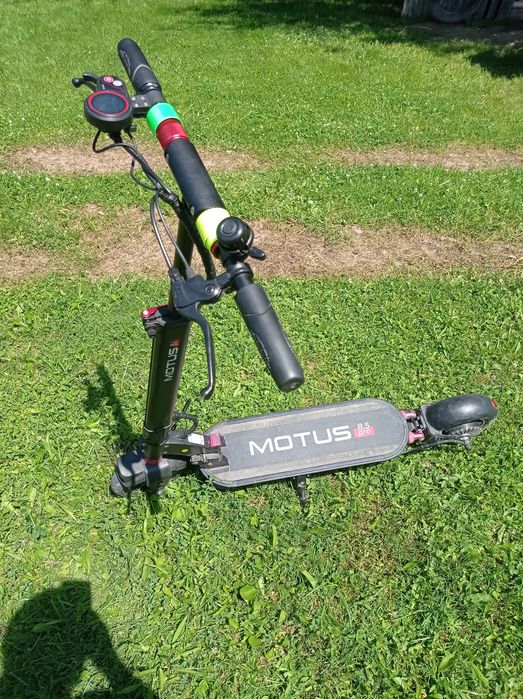 Hulajnoga elektryczna motus 8.5 pro