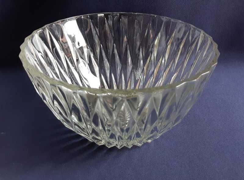 Салатник круглый стеклянный