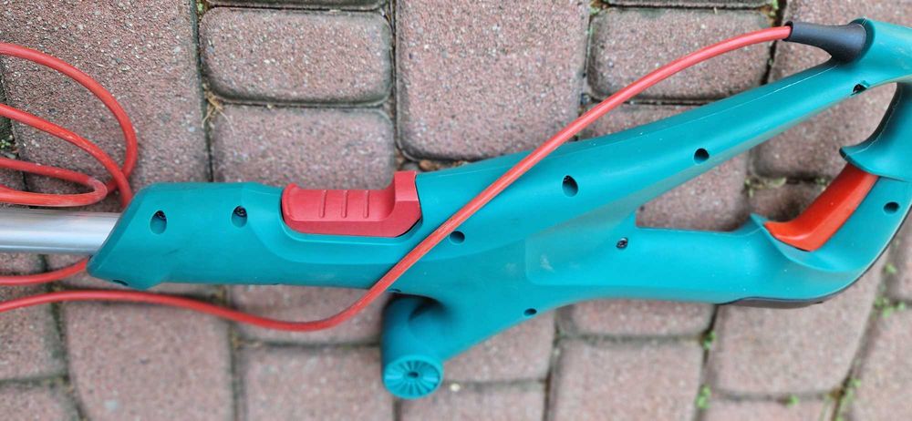 Podkaszarka Bosch ART 27