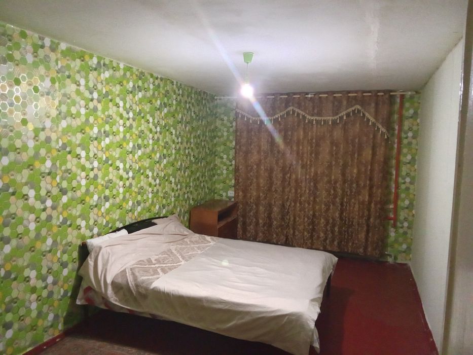 Власниця ЖД вокзал автостанція ТОРСЬКА ЦЕНТР чудо маркет СЛАВНИ