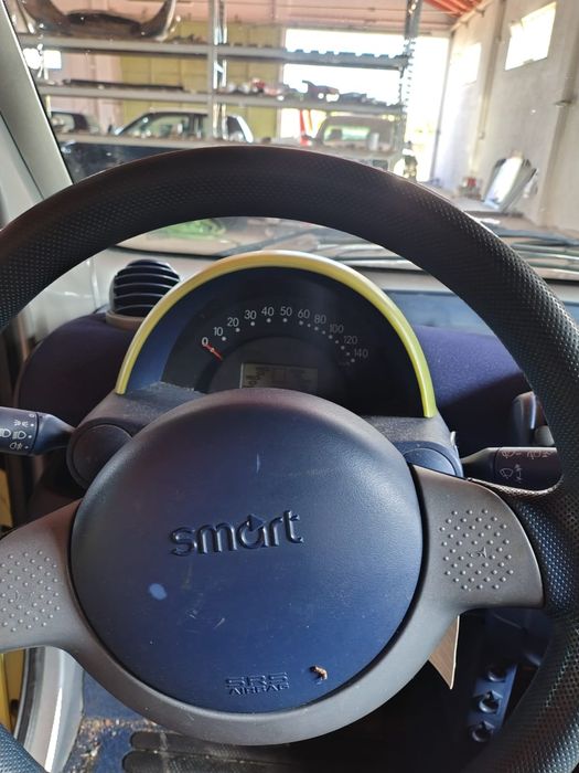 Smart fortwo cabrio 450 gasolina ano 2003 para peças