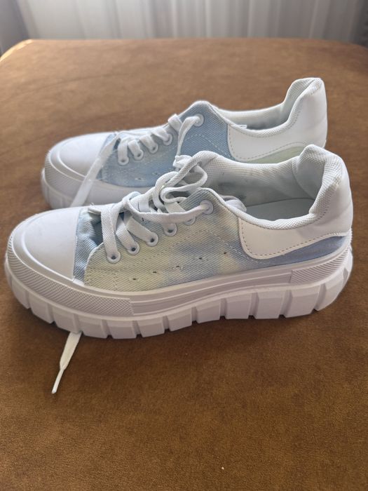 Sneakersy/buty sportowe/ 38