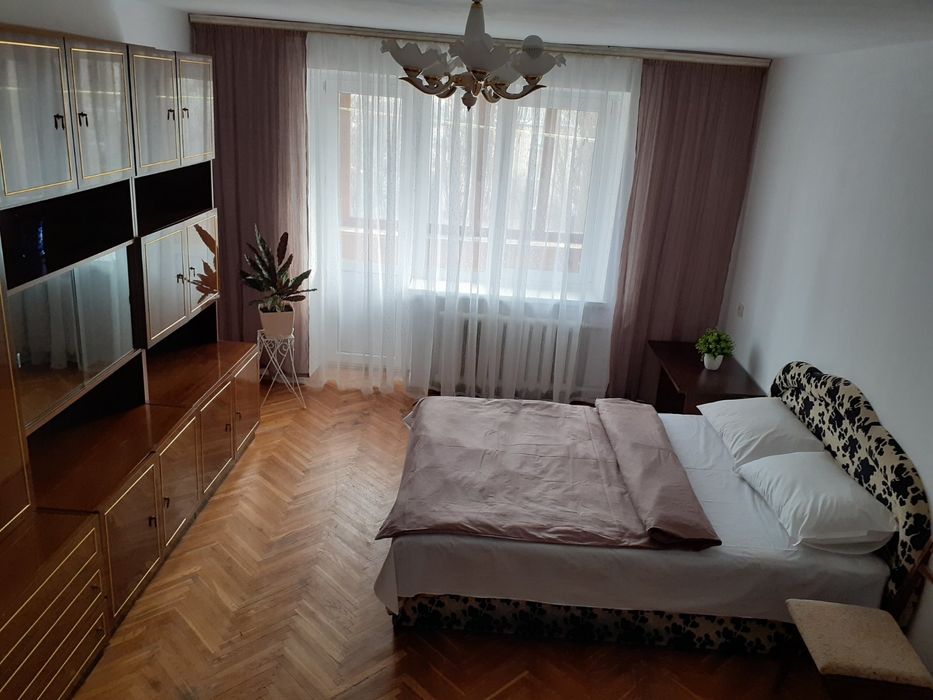 КварПосуточно, ЖД вокзал. Соломенский р-н,м.Вокзальная, ЖД ул.