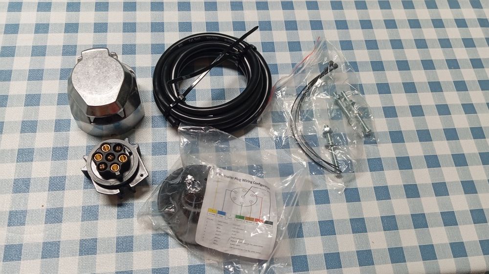 Tomada para reboque 7 pinos