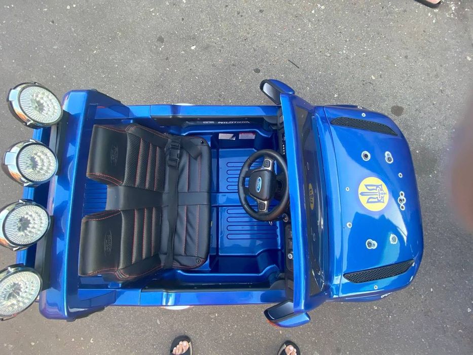 Елекромобіль ford ranger 4/4