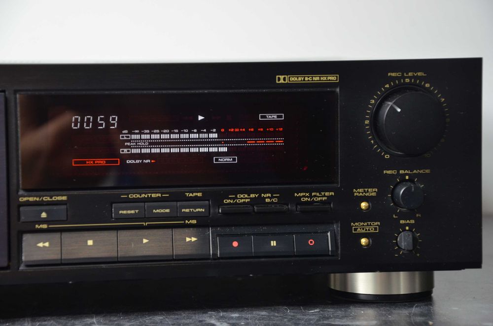 Magnetofon kasetowy Pioneer CT-737 czarny