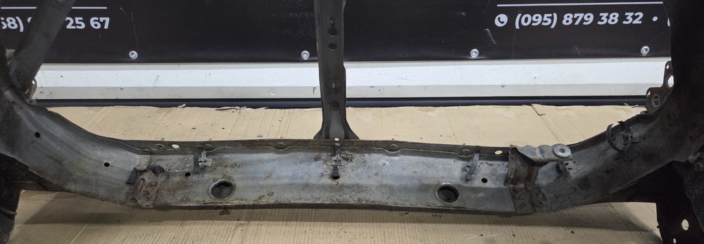 Телевізор екран лонжерон Nissan X Trail T30 Нісан Х Трейл розборка