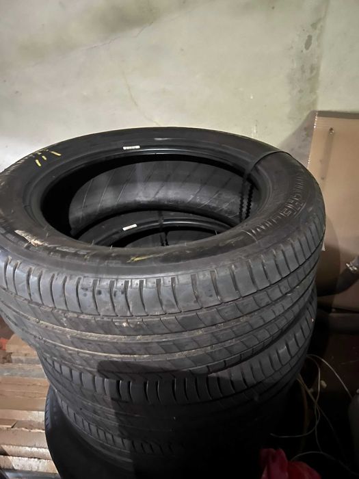 4 Pneus Michelin Primacy 3 - 225/55 R17 101W (80% de piso)