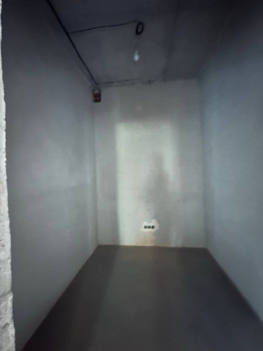 Продаж ексклюзивного будинку в лісі.