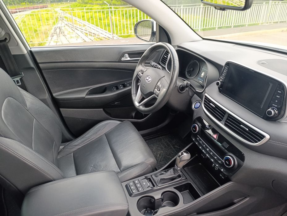 Sprzedam samochód osobowy Hyundai Tucson