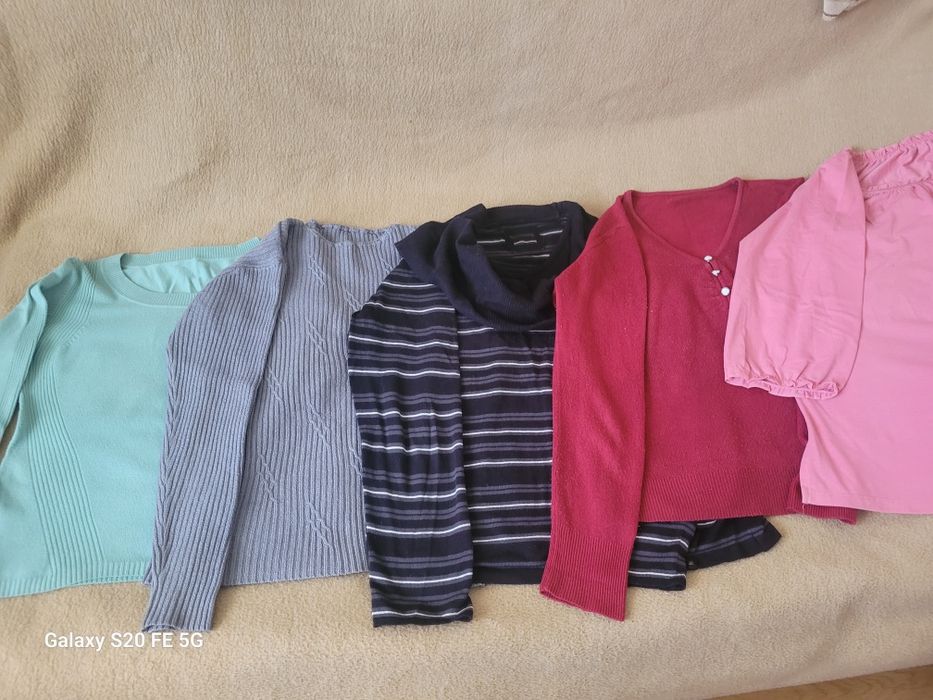 Paka ubrań r.50. Bluzki