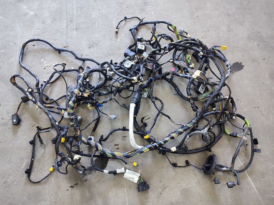 Проводка салону Ford escape 2020 mk4 SE разборка форд ескейп мк4