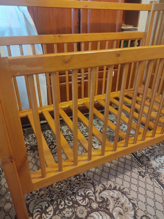 Колиска дитяча  міцна