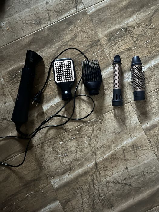 Фен-щетка Philips серии 5000 BHA530/00