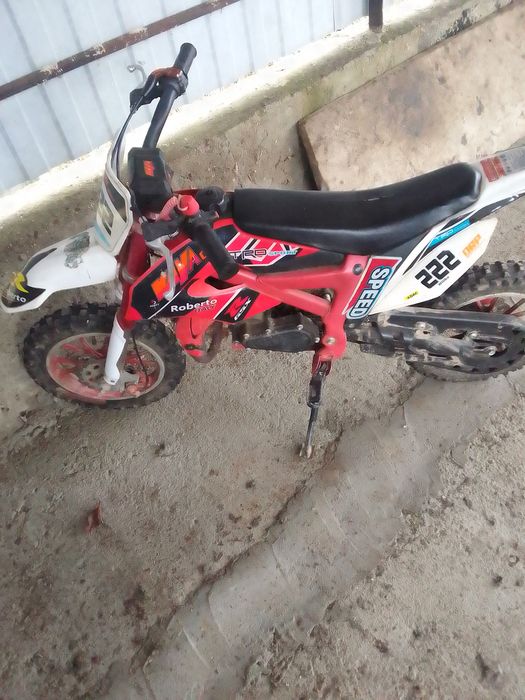 Продам мотоцикл дитячий 50 кубковий на бензині