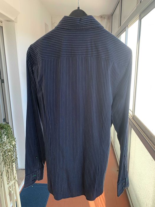 Camisa Springfield Slim Fit Azul Escuro às Riscas – Tamanho M – Ótimo Estado