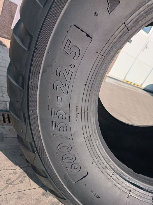600/55-22.5 BKT Flotation 648  600/55R22.5