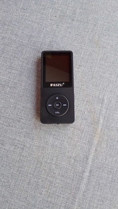 Odtwarzacz mp3 Ruizu X02 4GB