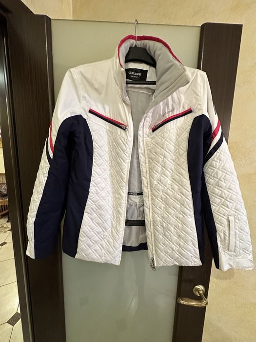 Продам лижний костюм