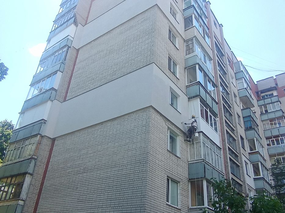 Утеплення фасадів, квартир, будинків! Кровля балконів! Висотні роботи!