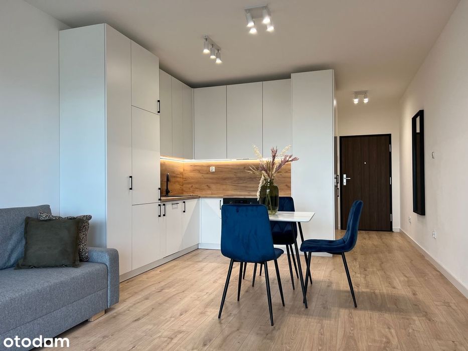 Nowoczesny jasny apartament 33 m2 z widokiem na Kraków