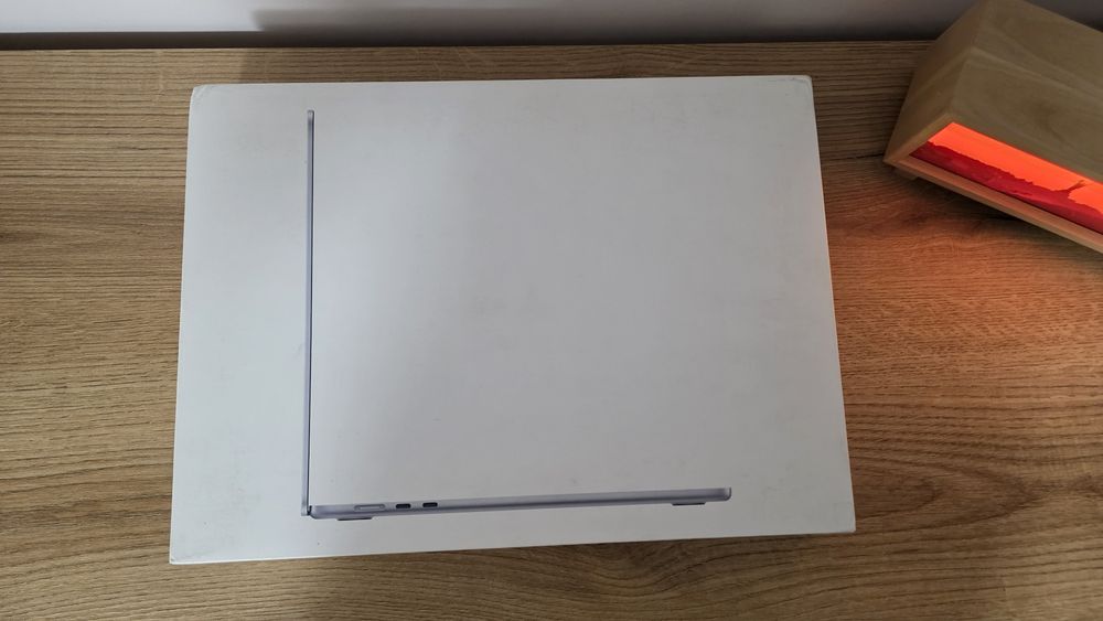 MacBook Air 15" 16/256GB M4 процесор, новий запакований