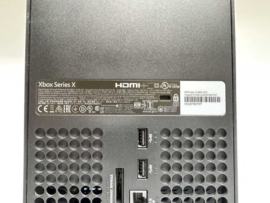 Konsola Xbox Series X 1TB SSD + pad