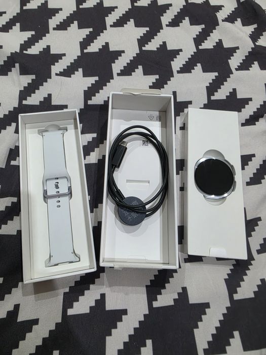 Smartwatch samsung 8  44mm