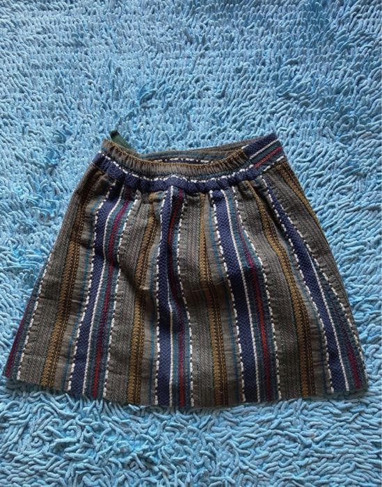 Saia com padrão. Motivo zara