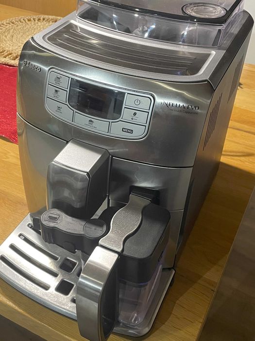 ekspres ciśnieniowy saeco intelia evo