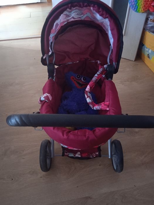 Візочок для ляльки