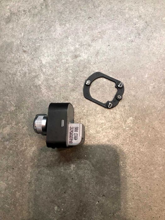 VAG 8V0959565 C Переключатель зеркал  AUDI A3 SEDAN