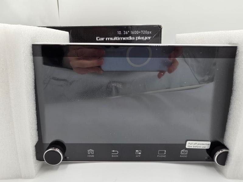 Uniwersalny samochodowy odtwarzacz multimedialny/Android.