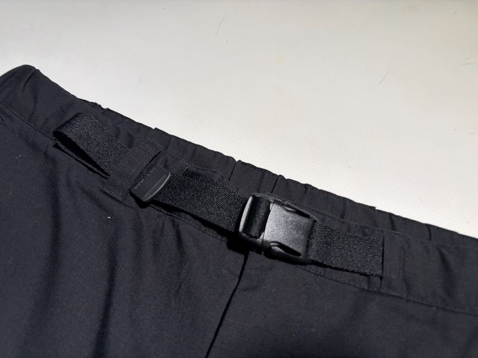 Чоловічі утеплені штани карго Uniqlo, чорні, розмір M