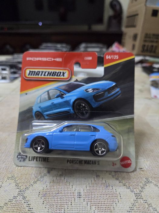 Varios  matchbox