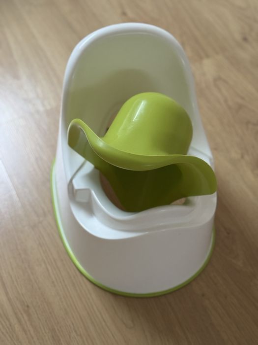 Banheira de bebé e conjunto de penicos