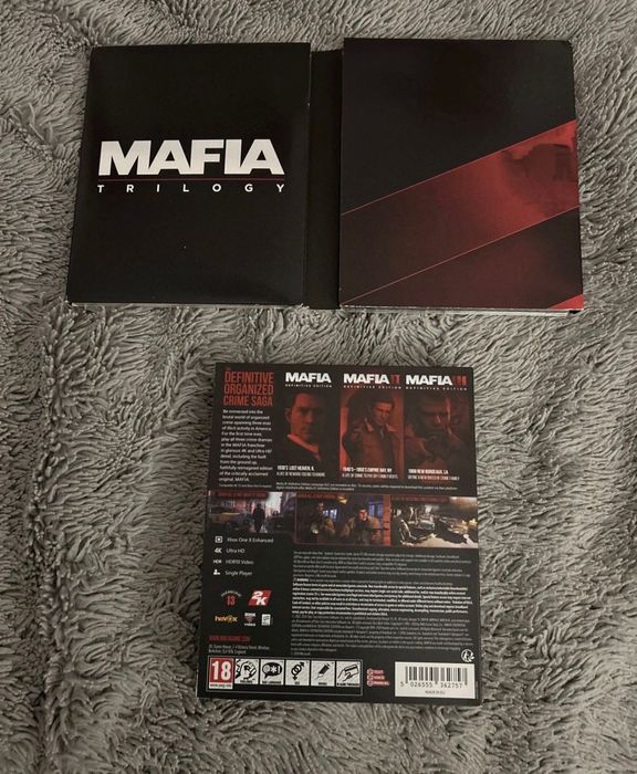 Mafia Trilogy definitive edition Xbox  One 3- discos vem com 2posters