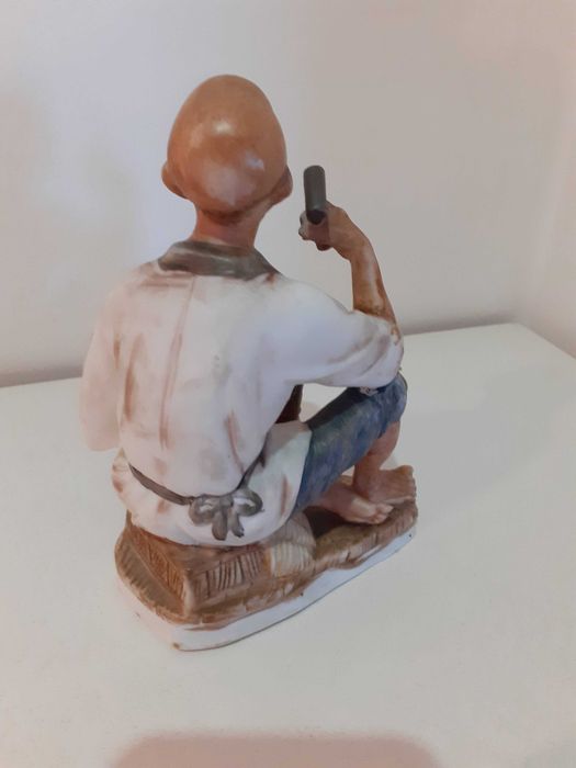 Figuras em porcelana chinesa