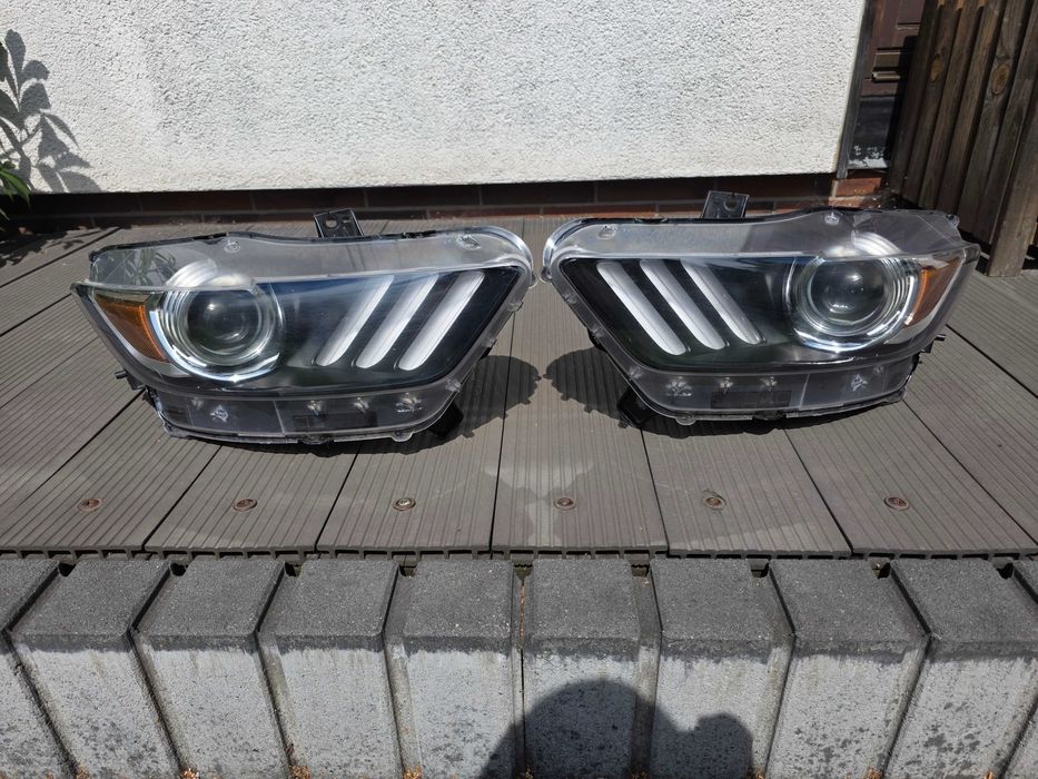 Lampy przednie komplet Ford Mustang GT 2015 EU
