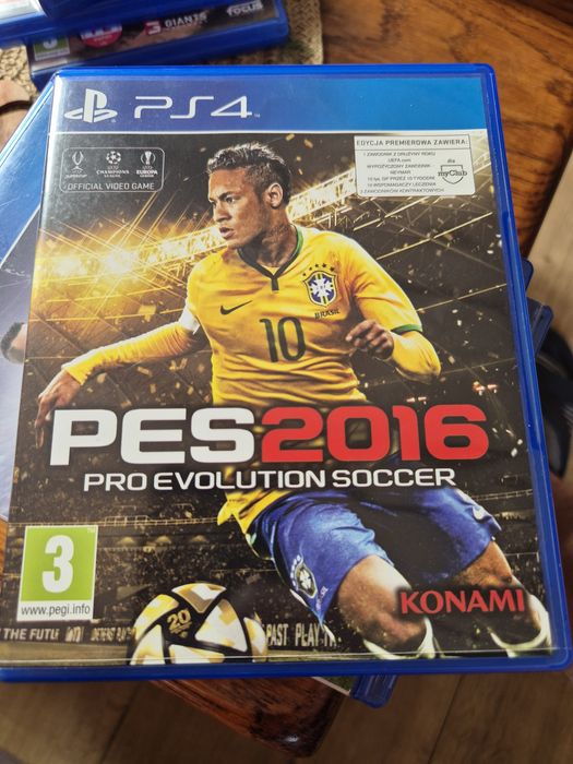 Gra Fifa 16 i PES 2016