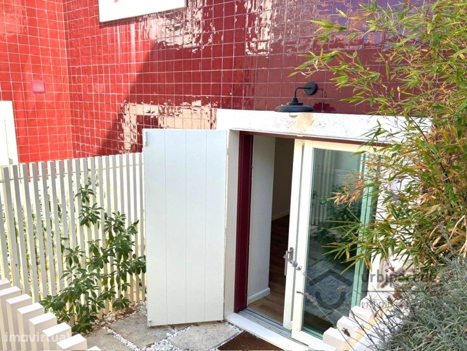 Apartamento T1 no condomínio Villa dos Coches Belém.