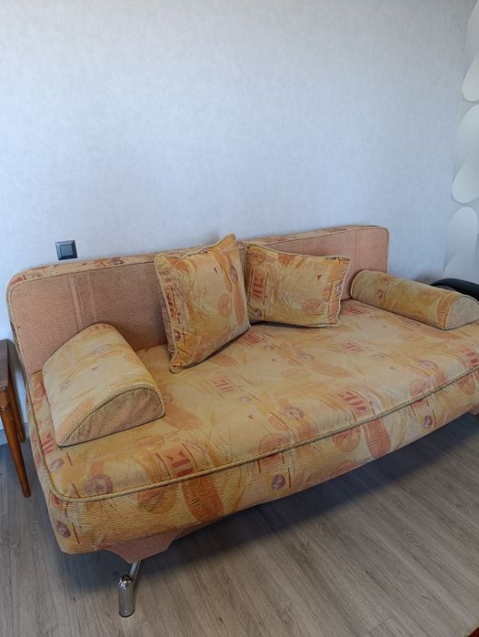 Продам диван-тахту