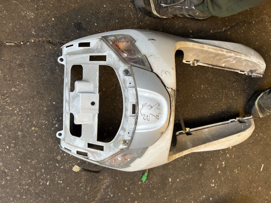 Peugeot tweet 50/125 czasza owiewka