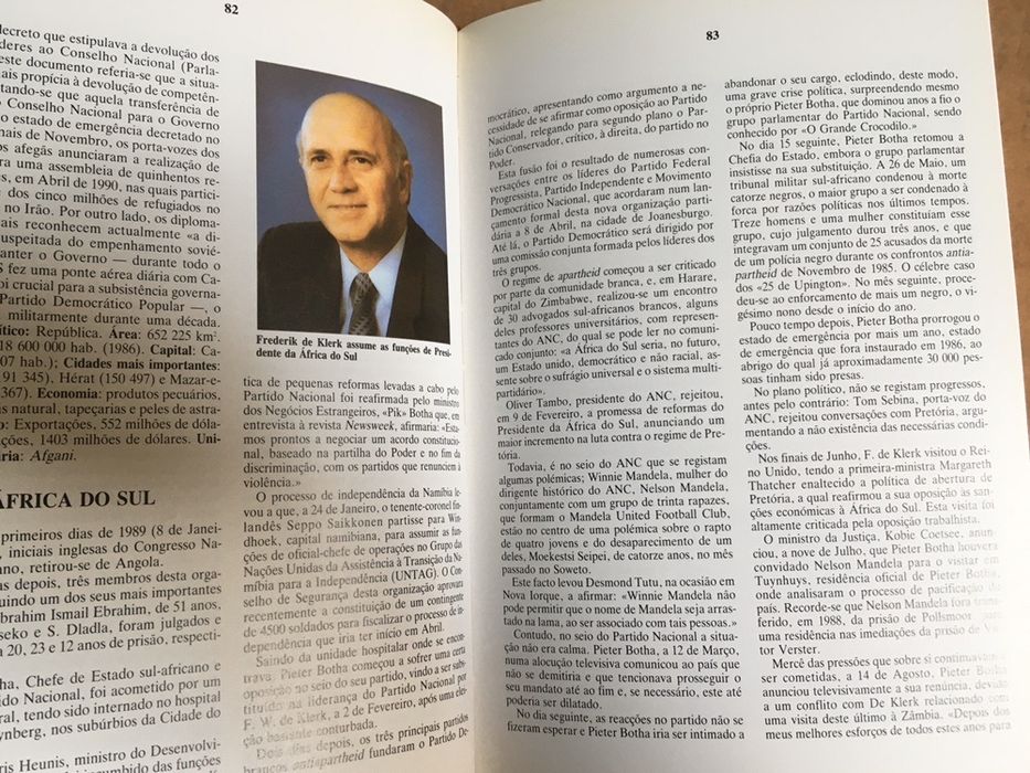 Grande Enciclopédia Portuguesa e Brasileira 1989