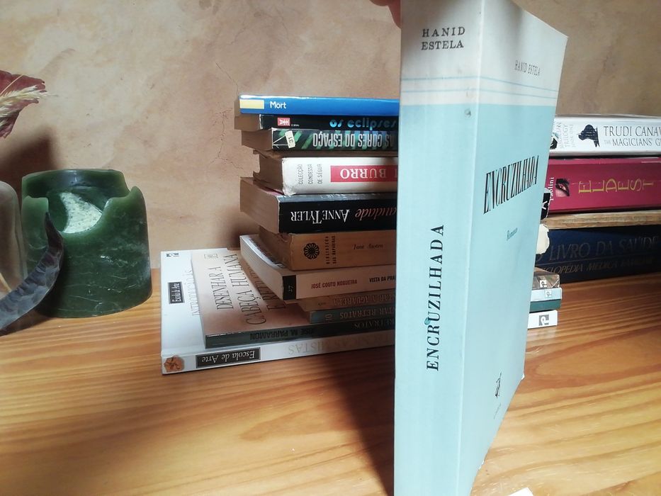 Encruzilhada de Hanid Estela