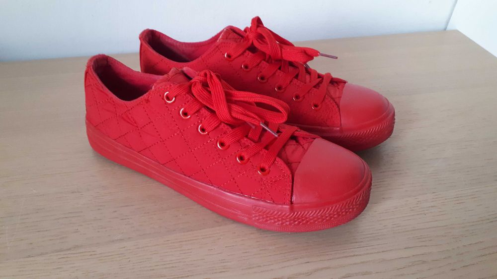 trampki czerwone Bella Comoda 38/39