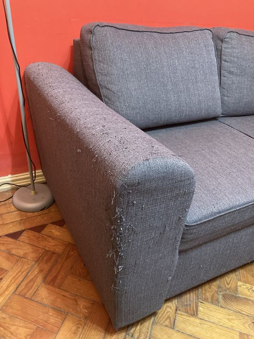 Sofá cama com chaise long