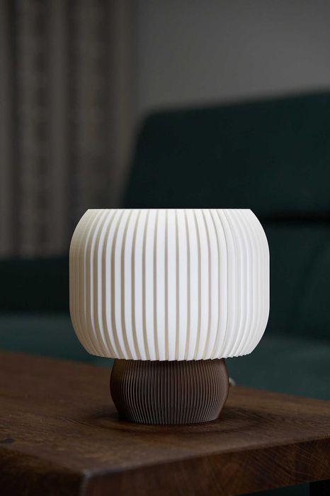 Designerska lampka 3D — ciepłe światło, które zmienia klimat pokoju